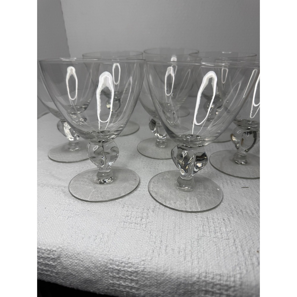 Vintage Manganese Glass Cocktail Martini Glasses Set of 8 UV Reactive Glow 5.25" - Picture 5 of 8